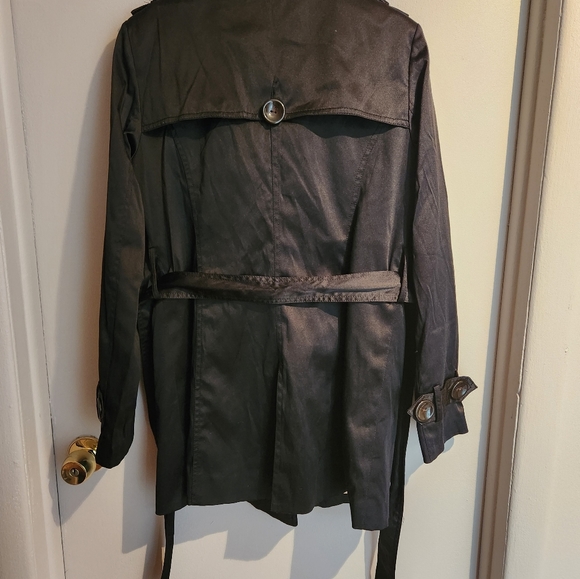 Womens double-breasted trench coat - Picture 2 of 2